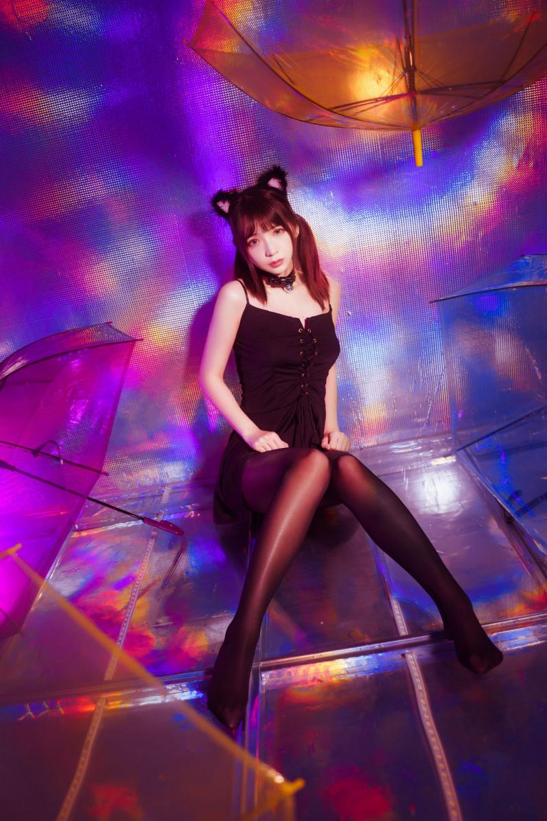 疯猫ss - 丝袜狂想曲(光) [34P-361MB]