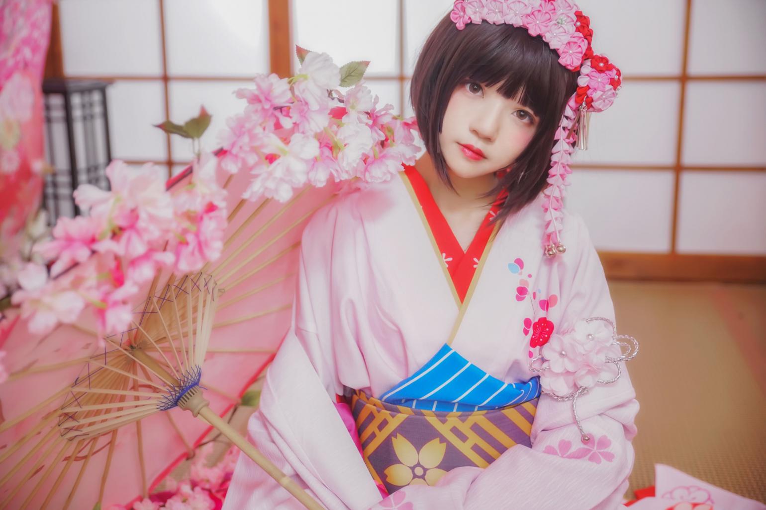 萝莉风COS 桜桃喵 – 加藤惠系列之和服