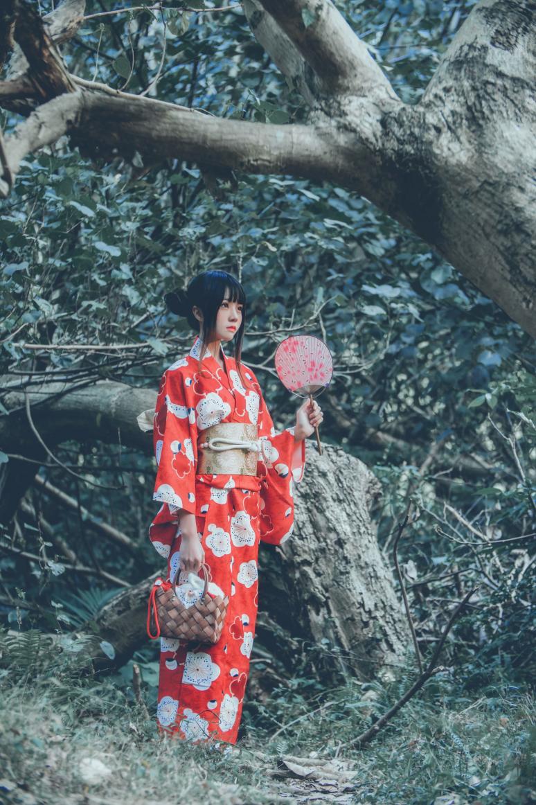 萝莉风COS 桜桃喵 – 夏日祭
