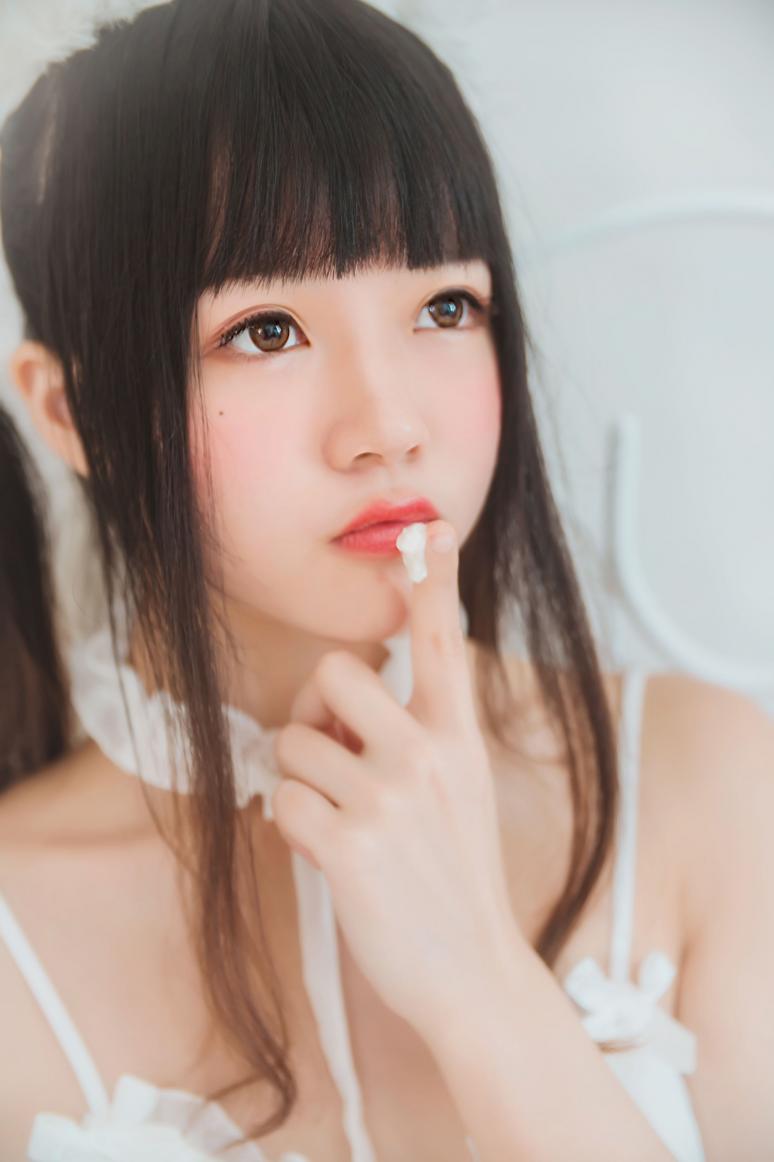 桜桃喵 白猫