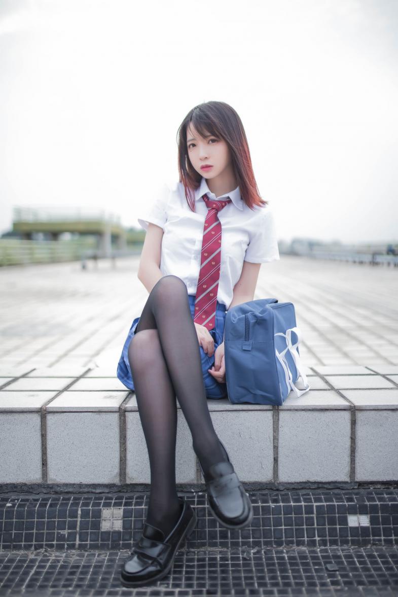 疯猫ss - 叛逆青春少女 [46P-410MB]