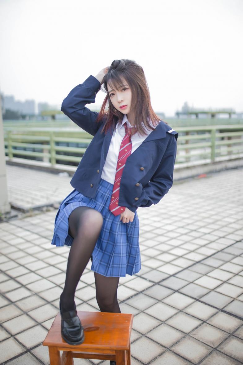 [疯猫ss] 叛逆青春少女[46P409.15MB] - 图片3