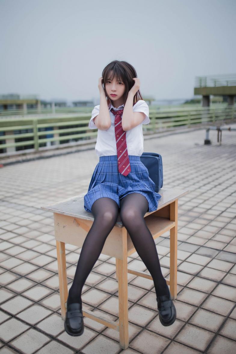 [疯猫ss] 叛逆青春少女[46P409.15MB] - 图片7