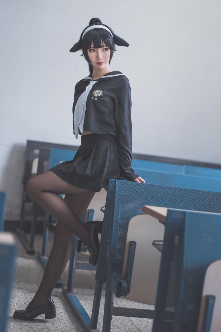 网红Coser@面饼仙儿 - 高雄仙儿 [34P-232MB]