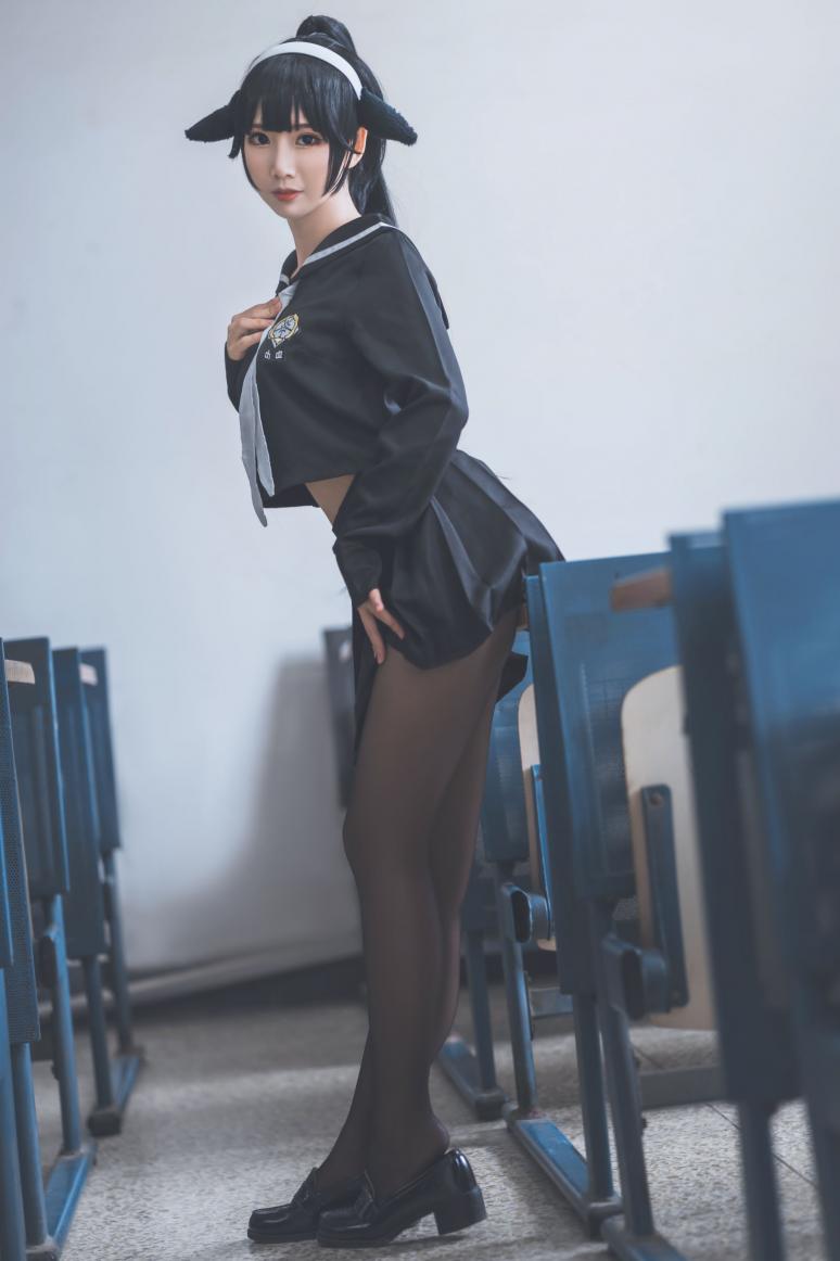 网红Coser@面饼仙儿 - 高雄仙儿 [34P-232MB] - 图片2