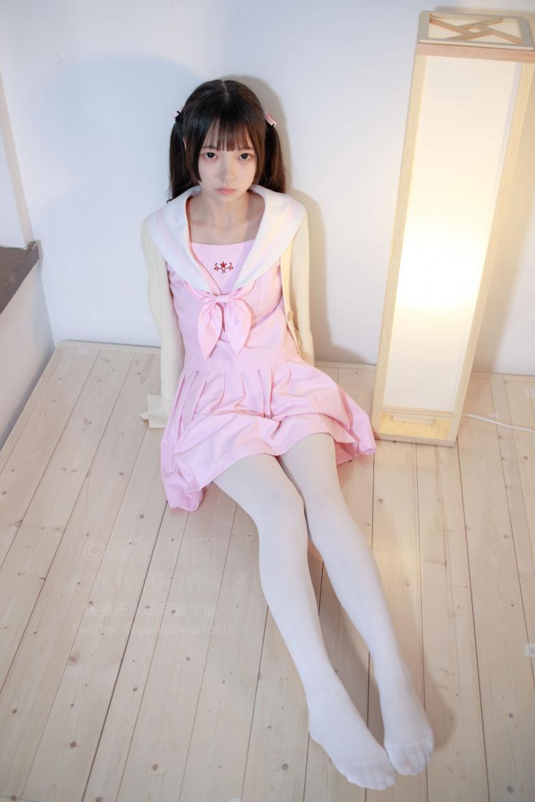 森萝财团写真 - X-059 萝莉白丝80D [97P1V-2.52GB] - 图片5