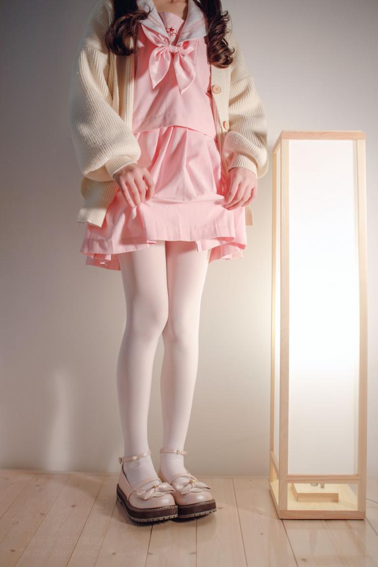森萝财团写真 - X-059 萝莉白丝80D [97P1V-2.52GB]