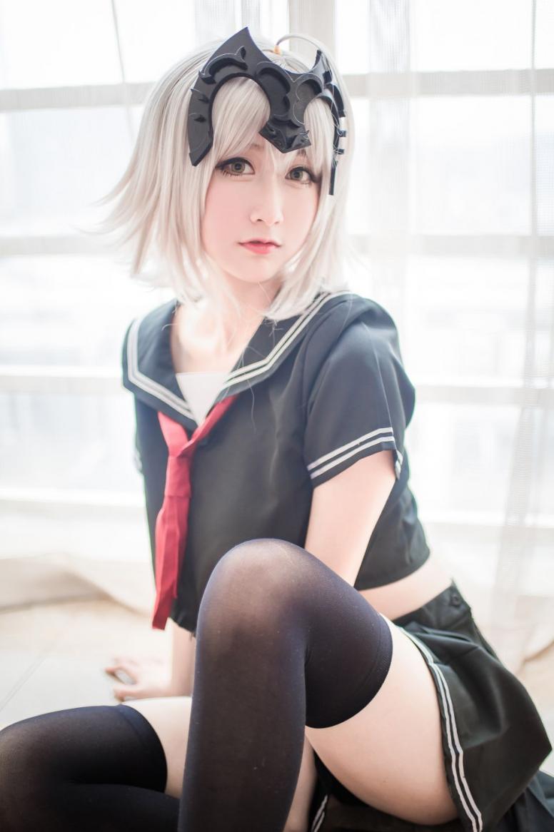 网红coser@木绵绵OwO - 贞德（黑）[23P-53MB]