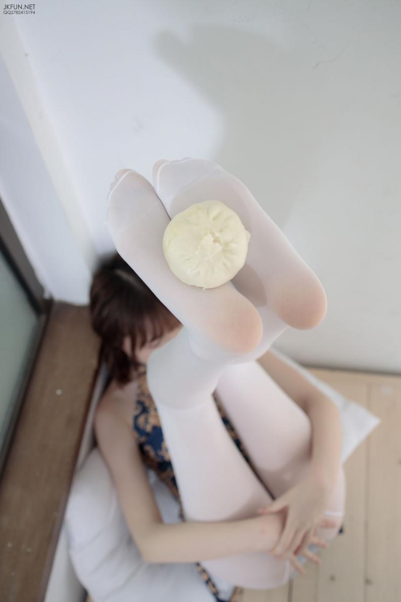 [JKFUN-008] Aika 60D白丝踩酱肉包 [130P1V-2.66GB] - 图片8