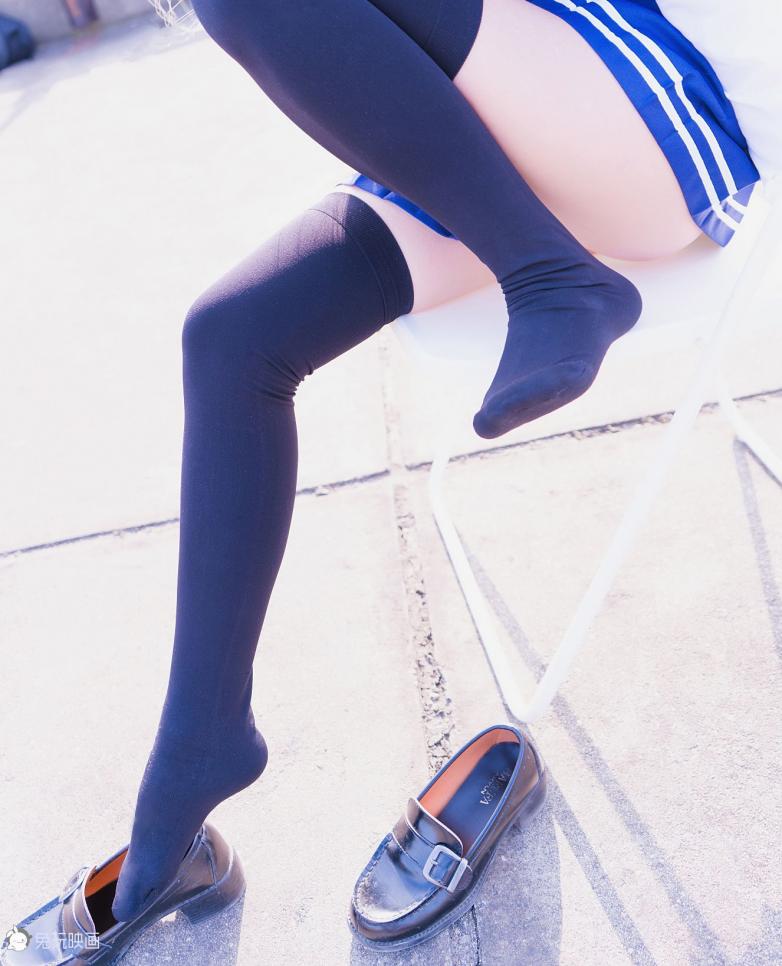 网红Coser@面饼仙儿 - 双马尾COS [41P-1.45GB] - 图片4