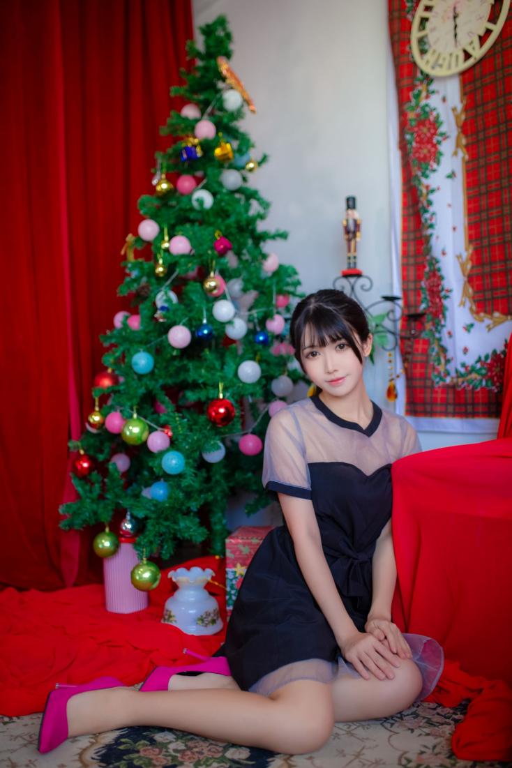 网红Coser@鳗鱼霏儿 - 加藤惠 礼服 [13P-107MB] - 图片4