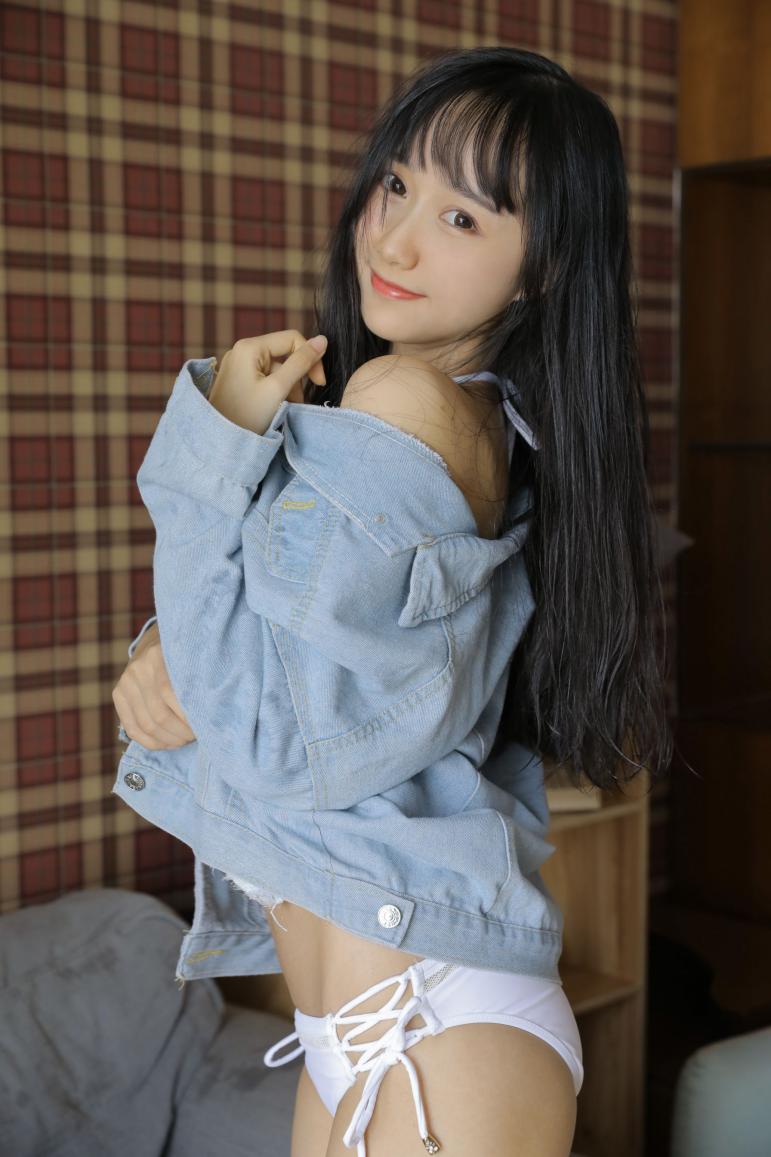 网红Coser@木绵绵OwO - 绵相随 性感小可爱 [22P-85MB]