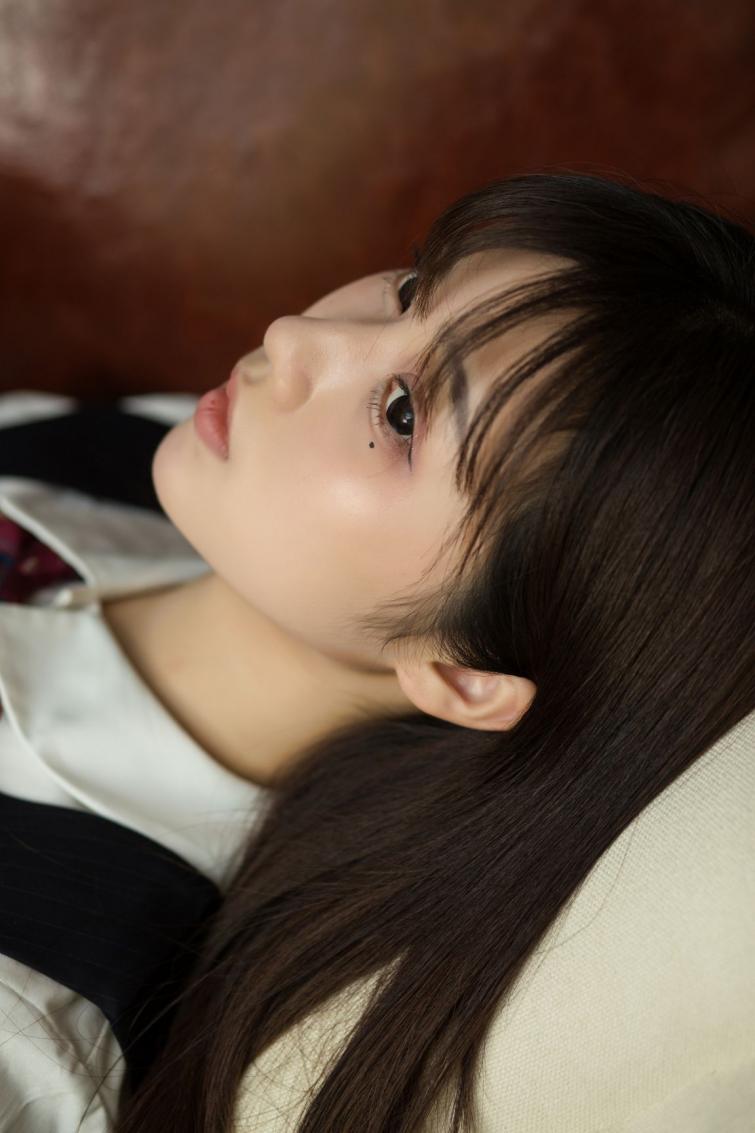 人气动漫Coser@镜酱 - 不知梦 制服 [38P361MB] - 图片7