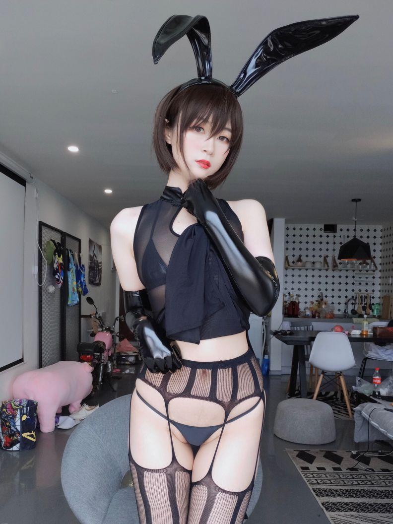 人气动漫Coser@白银81 - 透明旗袍 [45P2V468MB] - 图片3
