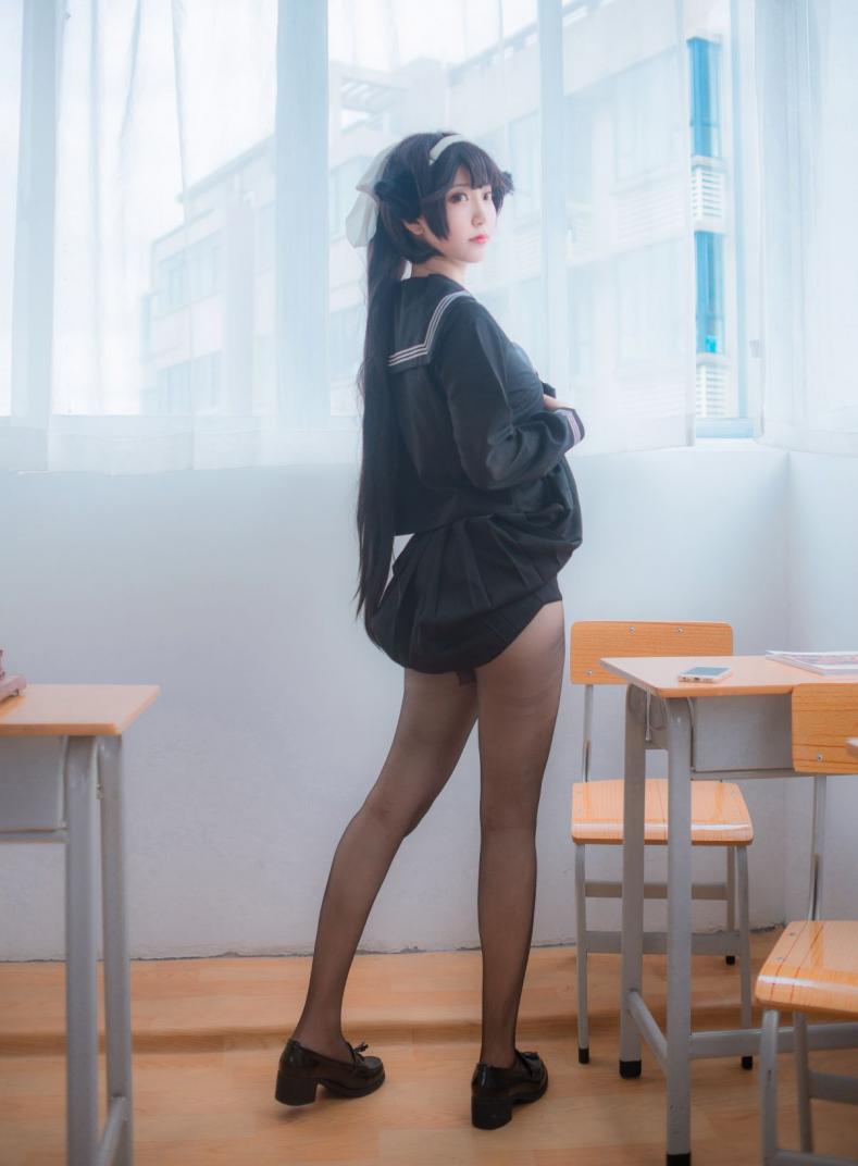 微博红人动漫Coser@-黑川-獒犬制服 [30P259MB] - 图片8