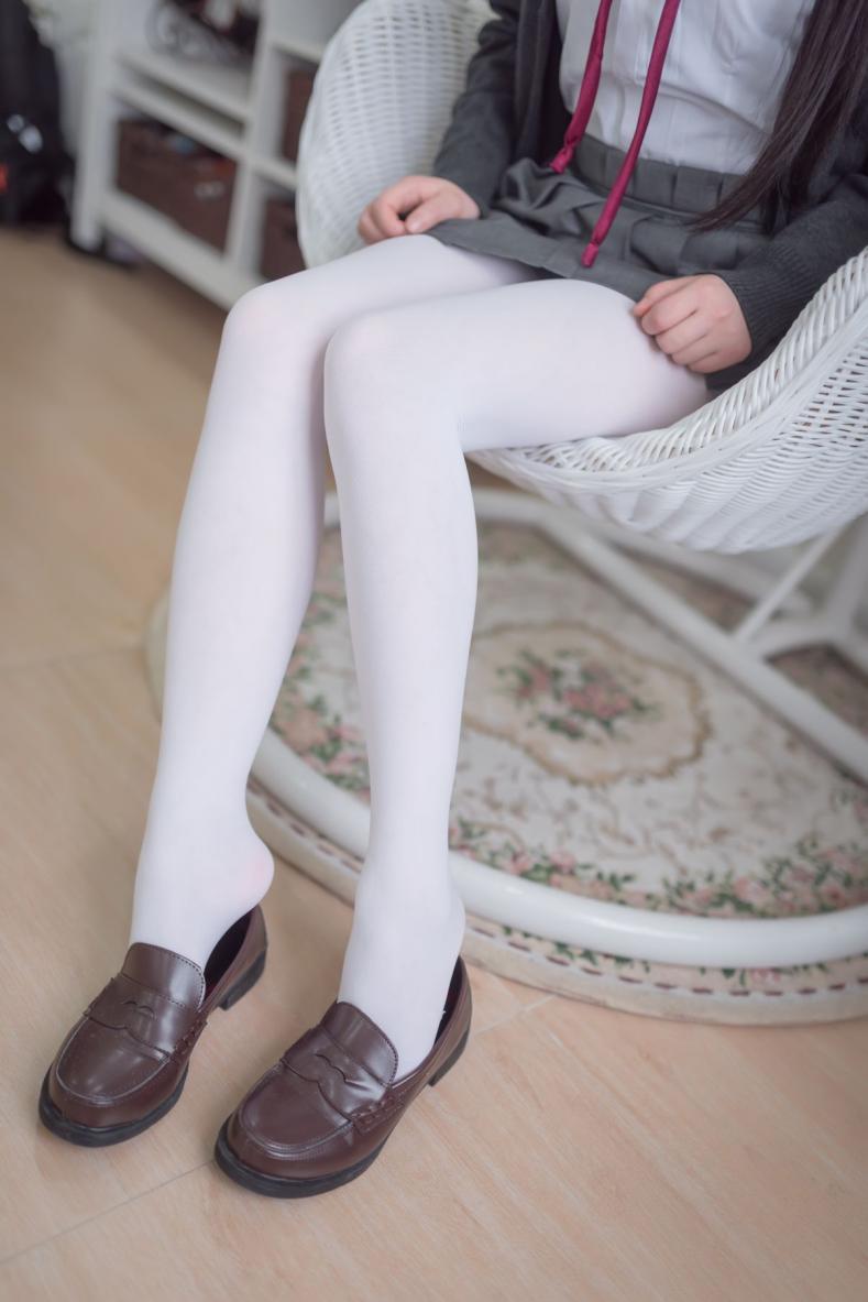 网红Coser@雪琪 - JK白丝 [46P208MB] - 图片2