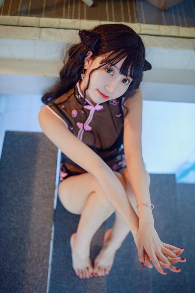 微博红人动漫Coser@-黑川-小恶魔旗袍 [18P324MB] - 图片8