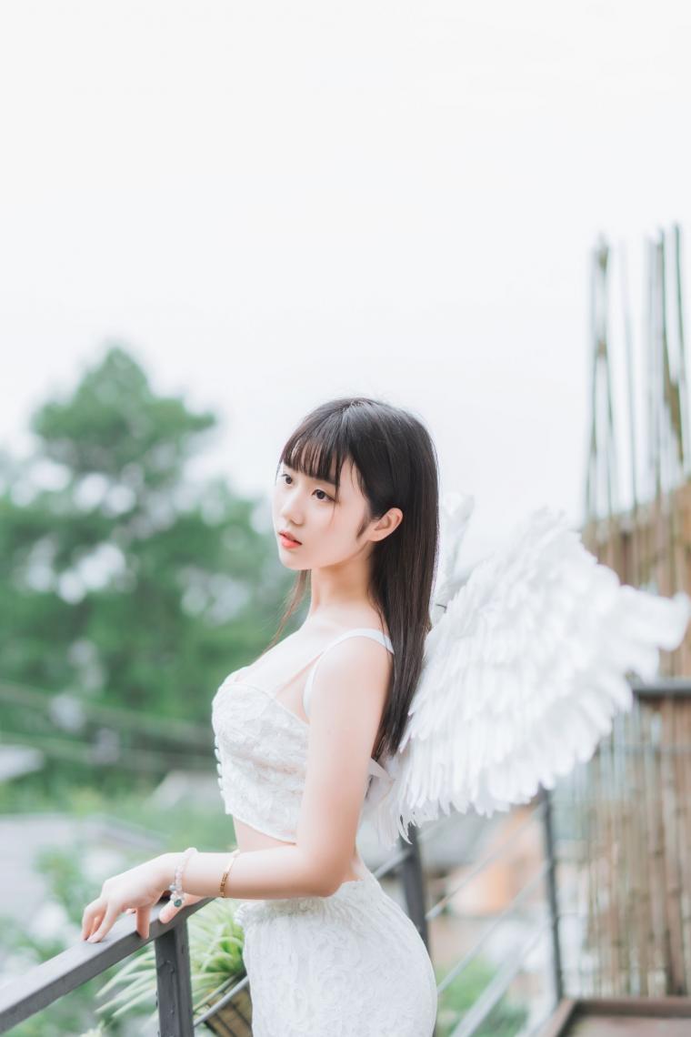 人气动漫Coser@镜酱 - 空镜 [88P1.54GB]