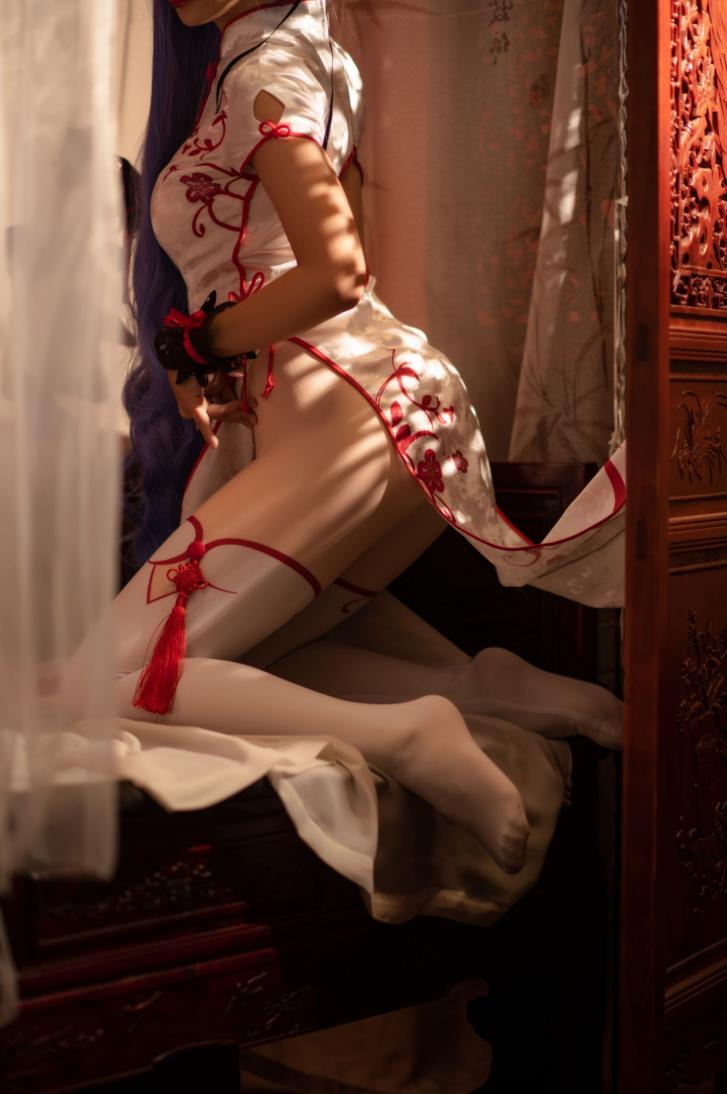 网红Coser@面饼仙儿 - 旗袍COS [20P-230MB] - 图片2