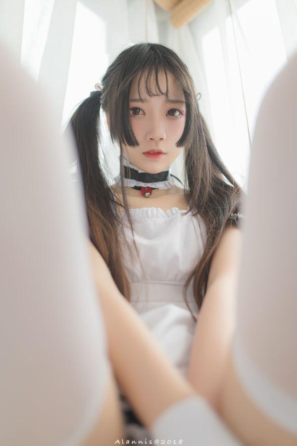 微博红人Coser@五更百鬼 女仆 - 图片2