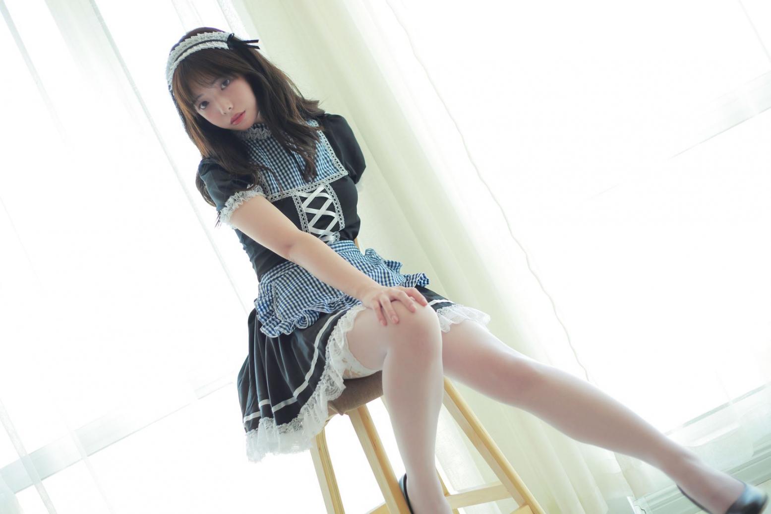 微博红人Coser@雯妹不讲道理 女仆写真 - 图片4