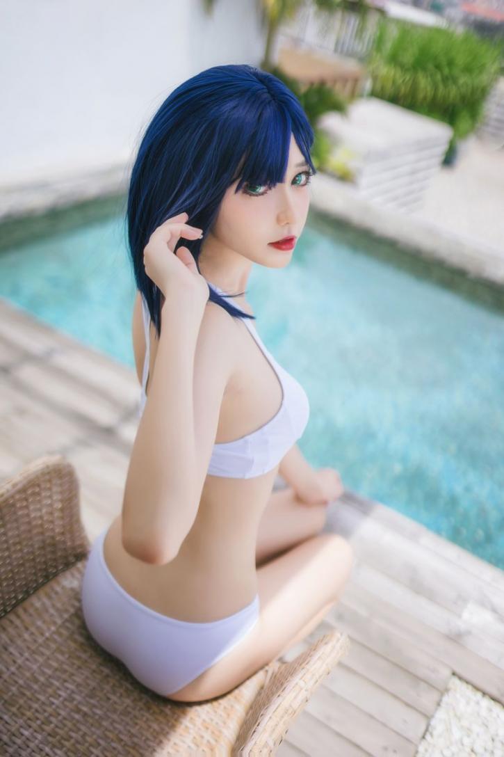 微博红人动漫Coser@南桃Momoko 莓泳衣 [34P54.9MB]