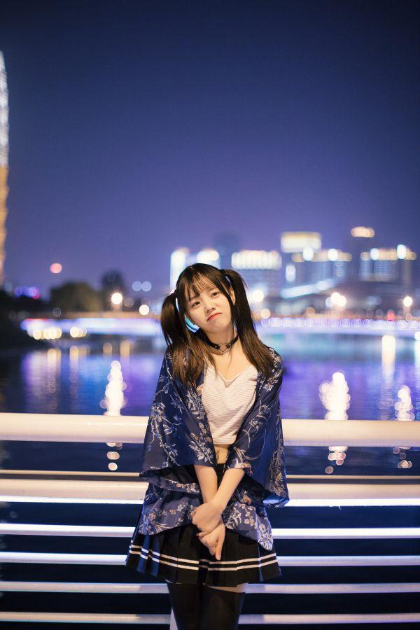 微博红人@小野妹子w 我的双马尾女友 [23P77.1MB]