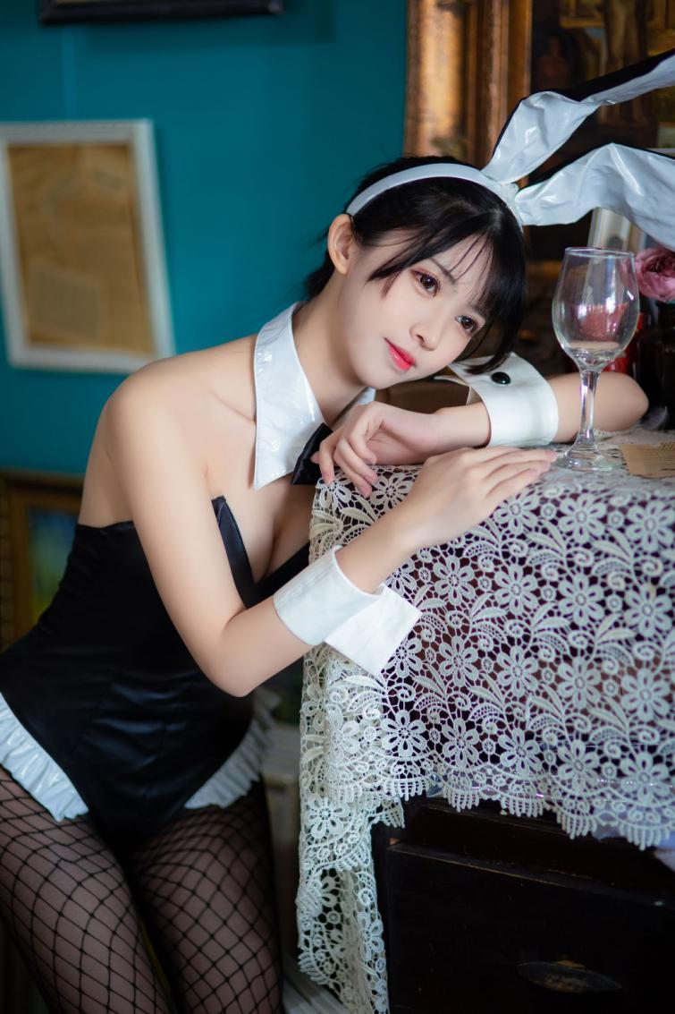 人气动漫Coser@鳗鱼霏儿 - 加藤惠 兔女郎 [25P291MB] - 图片8