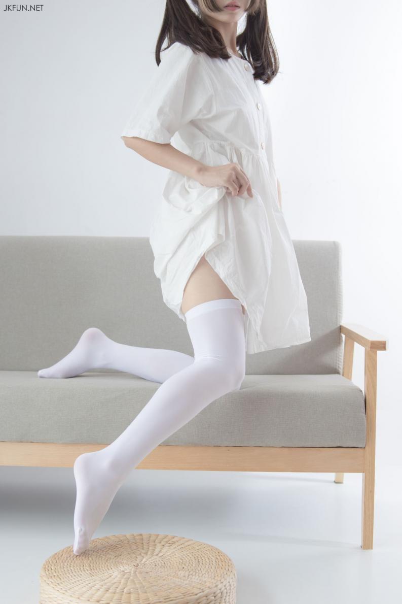 森萝财团写真 - JKFUN-014 默陌 白衣飘飘的年代 [91P1V-2.06GB] - 图片2