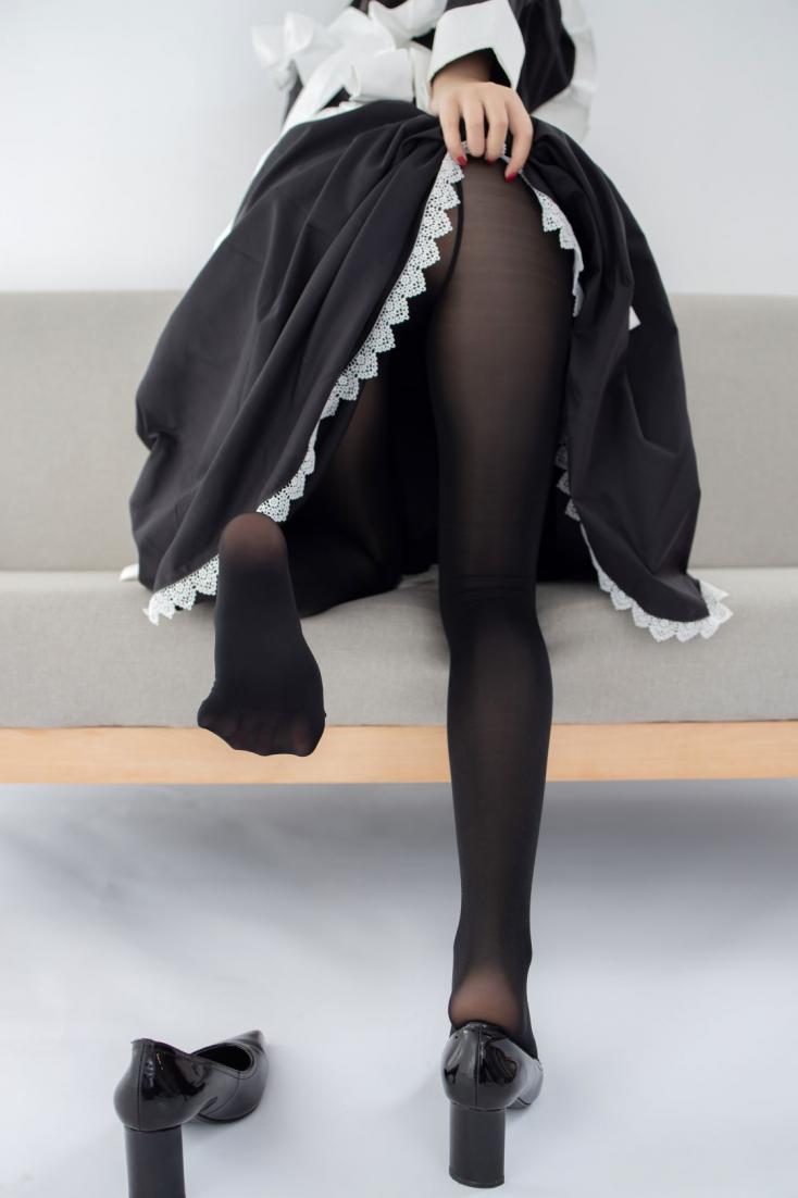 森萝财团写真 JKFUN-029 卉女仆 踩物 80D黑丝 [67P1V3.16G] - 图片5