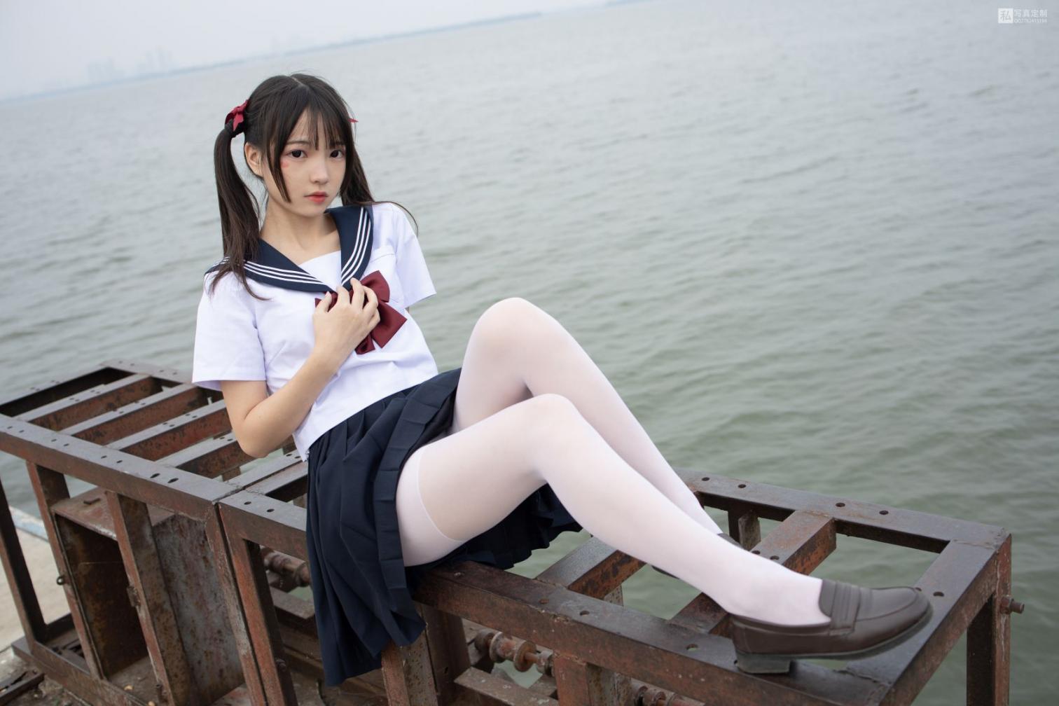 森萝财团写真 JKFUN-028 抑郁湖边与绝望天台 15D白丝 默陌 [58P2V3.14G] - 图片3