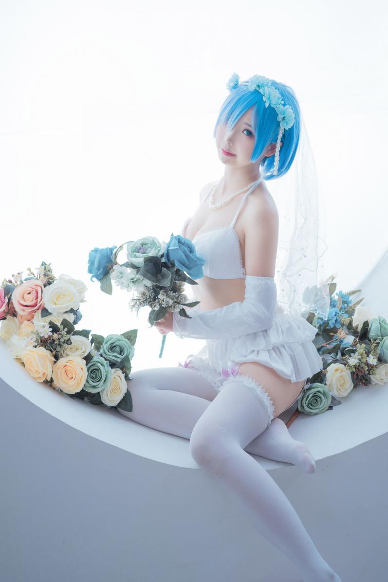 人气动漫Coser@面饼仙儿 - 花嫁蕾姆 [28P186MB] - 图片7