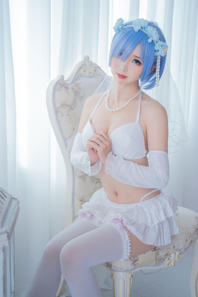 人气动漫Coser@面饼仙儿 - 花嫁蕾姆 [28P186MB] - 图片2