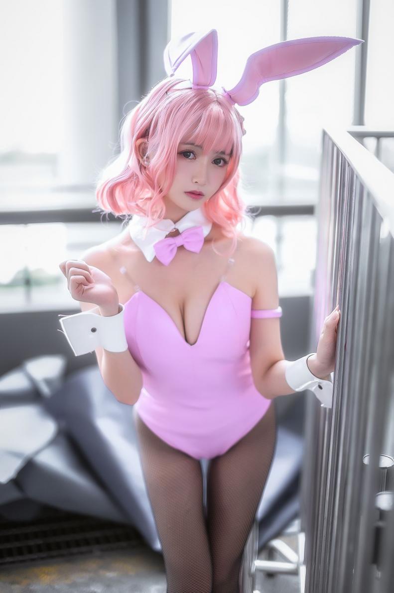 人气动漫Coser@鳗鱼霏儿 - 粉红兔女郎 [18P218MB] - 图片4