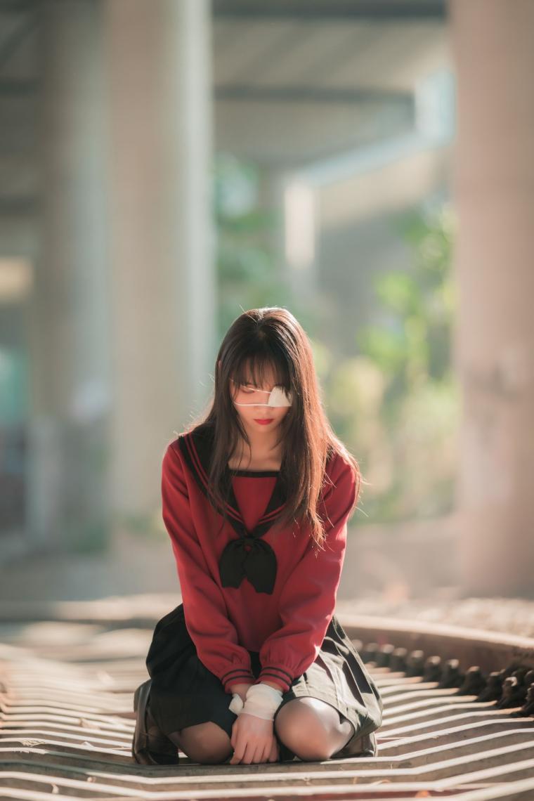 人气博主@西瓜少女 铁轨 [47P721MB] - 图片8