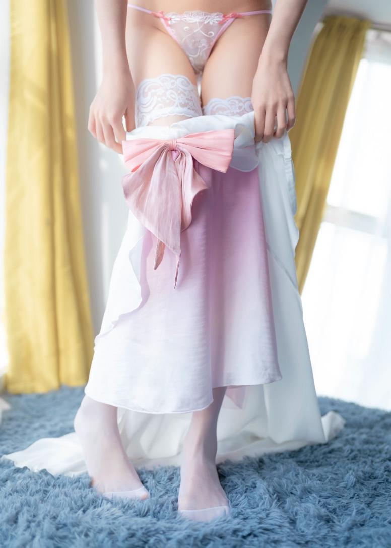 网红Coser@木绵绵OwO - 加藤惠cos内衣部分 [29P105MB]