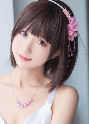 网红Coser@木绵绵OwO - 加藤惠cos礼服部分 [39P184MB]
