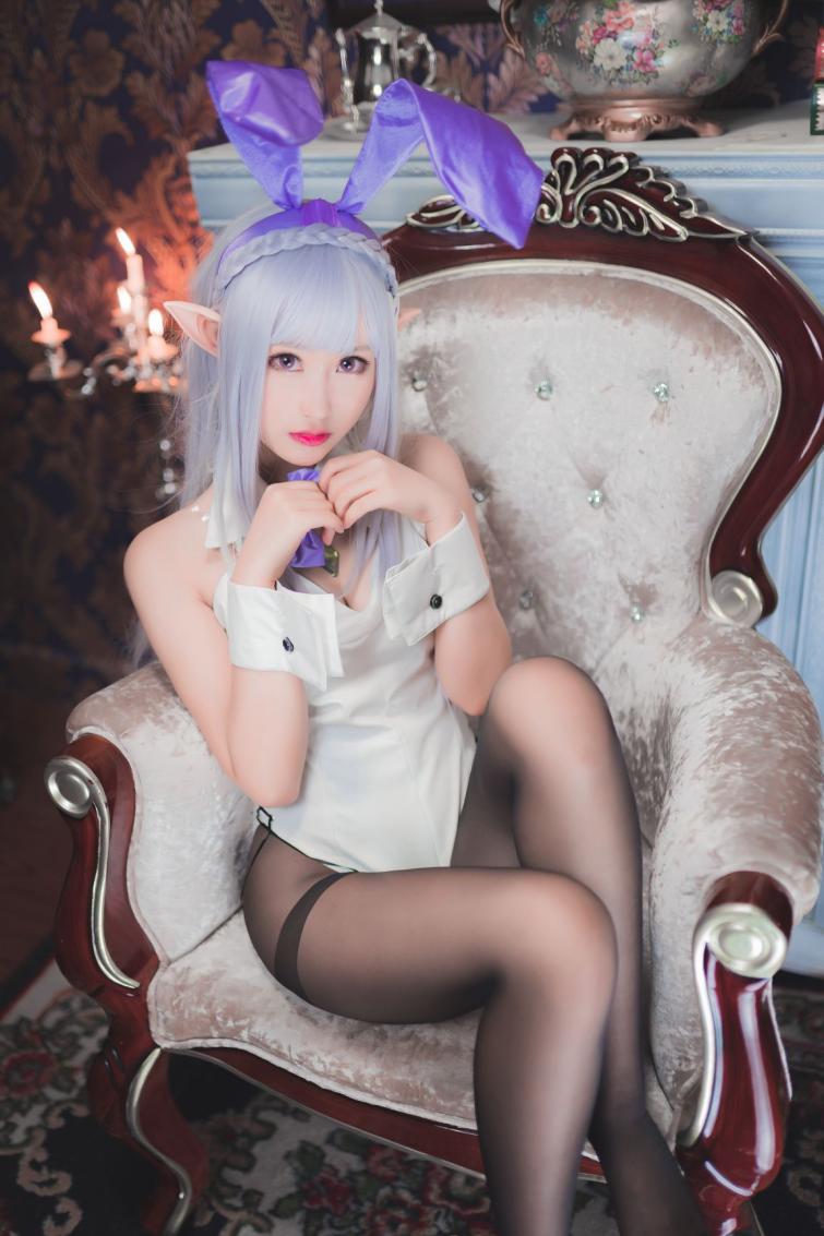 人气动漫Coser@沫小舞 – 艾米莉亚兔女郎 [18P133MB] - 图片4