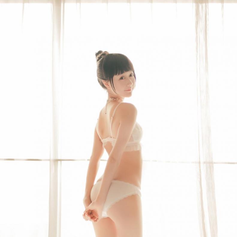 网红Coser@木绵绵OwO - 暖洋洋私房 [28P101MB] - 图片8