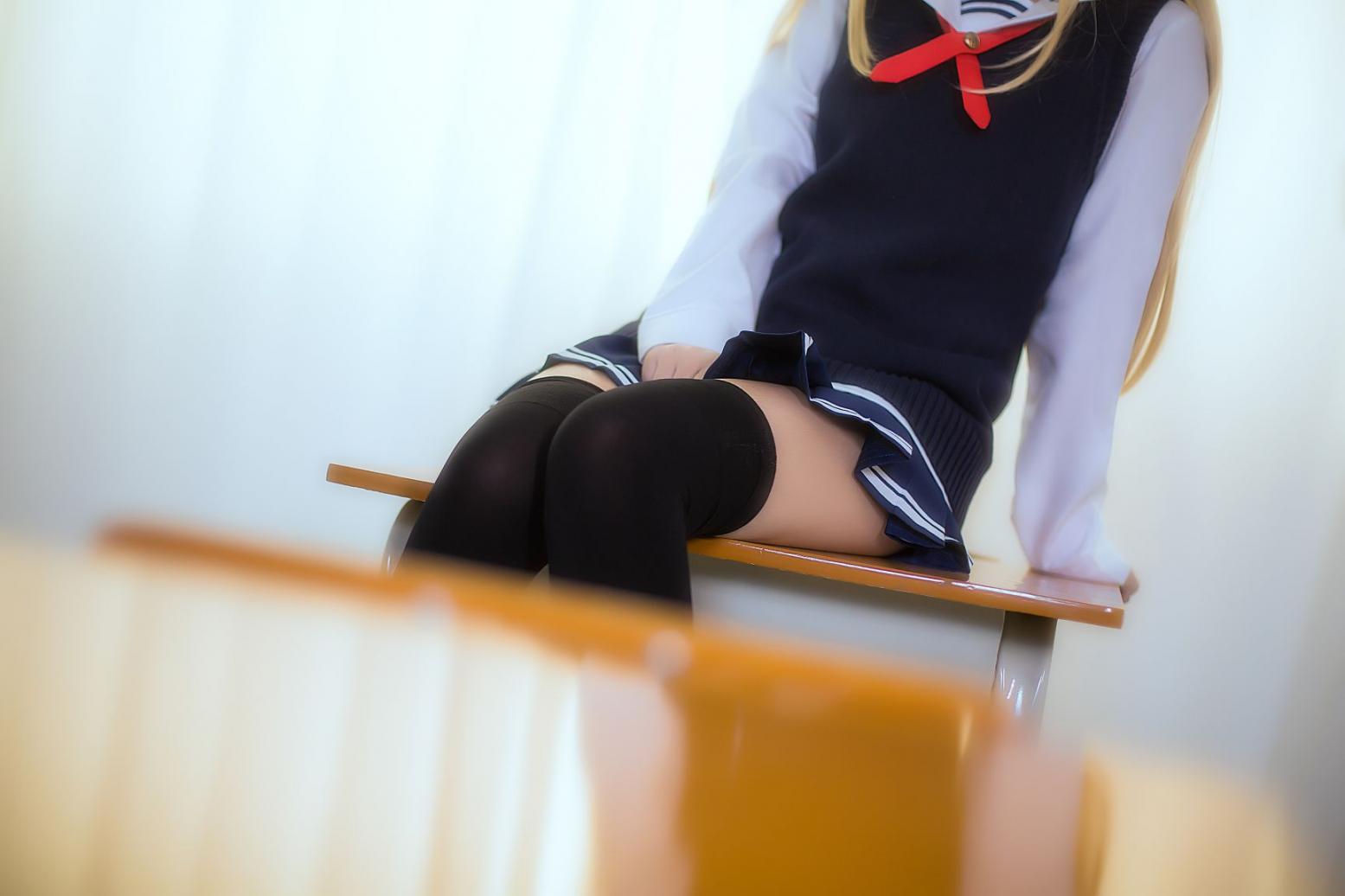 微博红人@鬼畜瑶在不在w 校服 [15P168MB] - 图片7