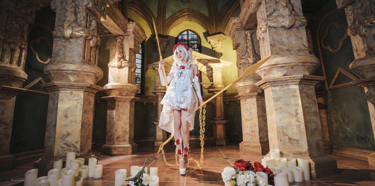 微博红人动漫Coser@南桃Momoko 德丽莎花裳月纱 [16P31MB]