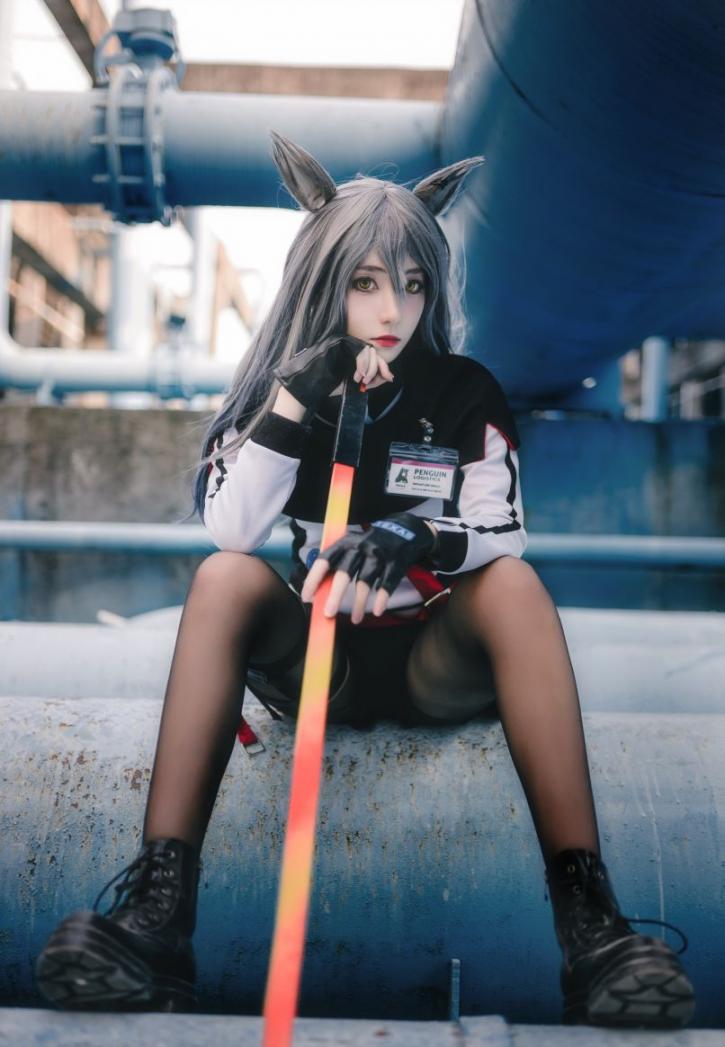 微博红人动漫Coser@南桃Momoko 得克萨斯常服 [16P30.8MB] - 图片4