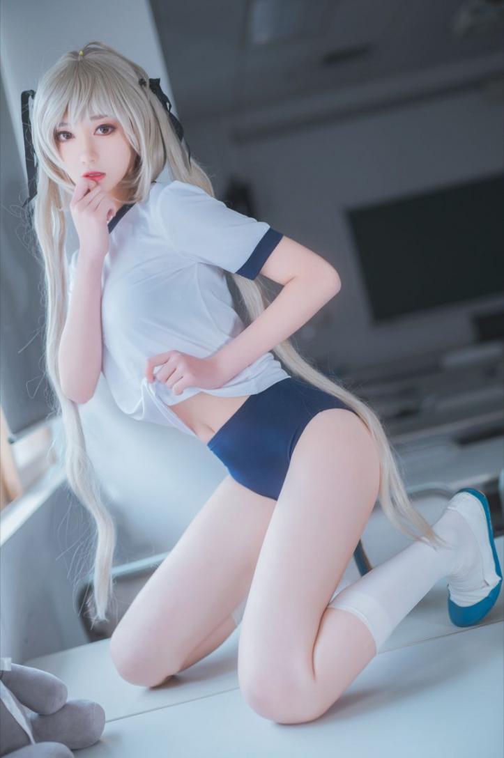 微博红人动漫Coser@南桃Momoko 春日野穹体操服 [28P139MB]