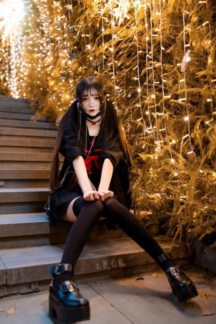 微博红人Coser@五更百鬼 制服 [15P30MB] - 图片5