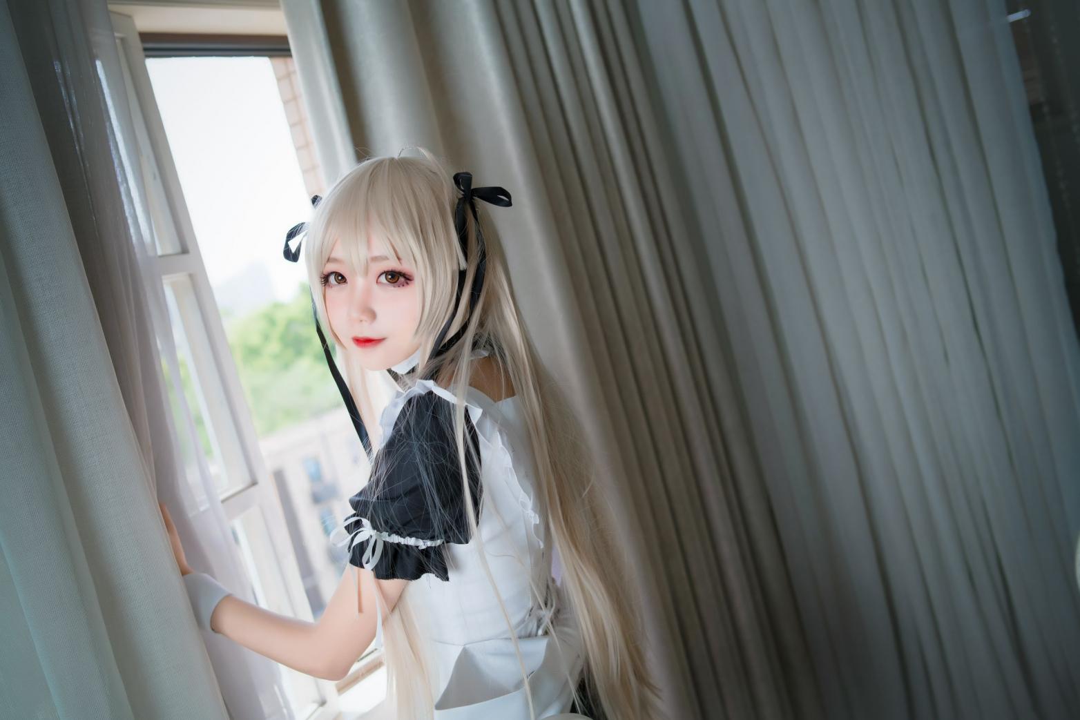 微博红人Coser@五更百鬼 穹妹女仆 [16P289MB]