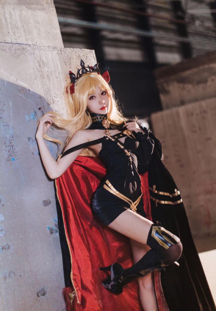 微博红人动漫Coser@南桃Momoko 南桃艾蕾二破 [13P115MB]