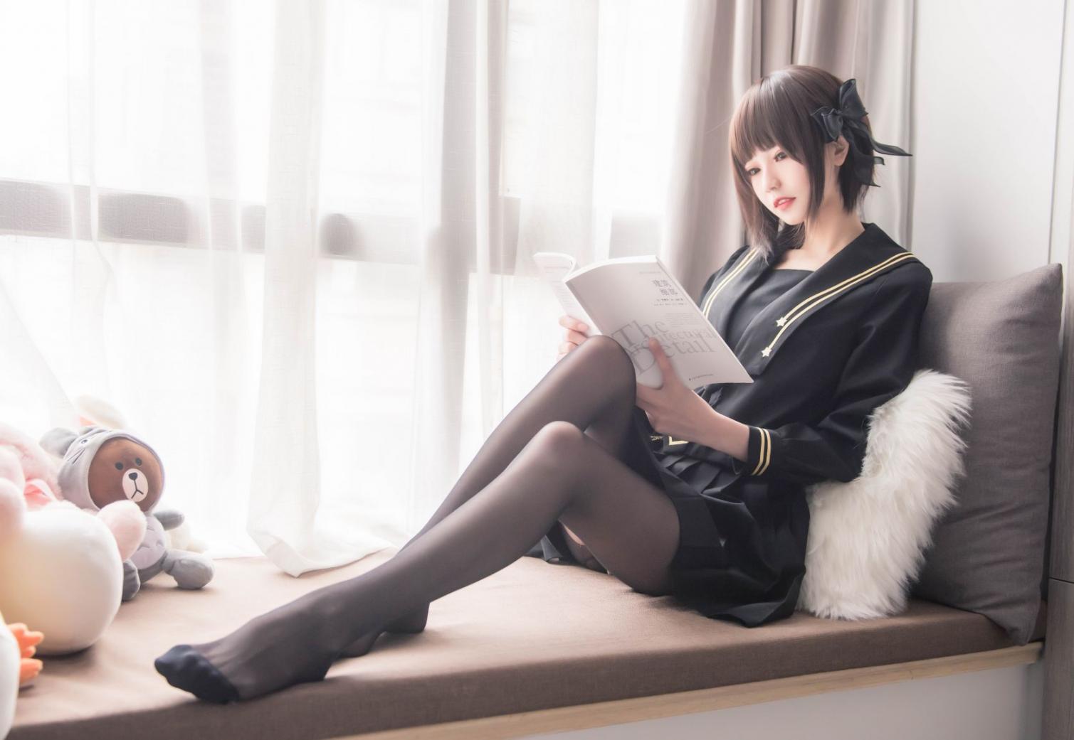 微博红人-动漫博主@你的负卿 窗台制服 [19P129MB] - 图片2