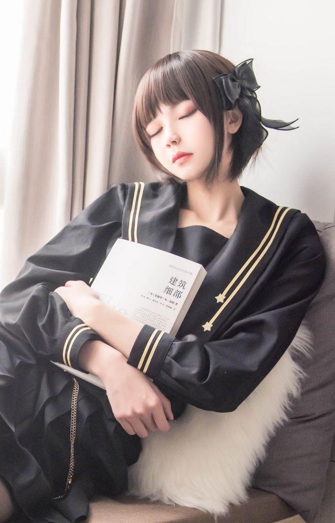 微博红人-动漫博主@你的负卿 窗台制服 [19P129MB] - 图片7
