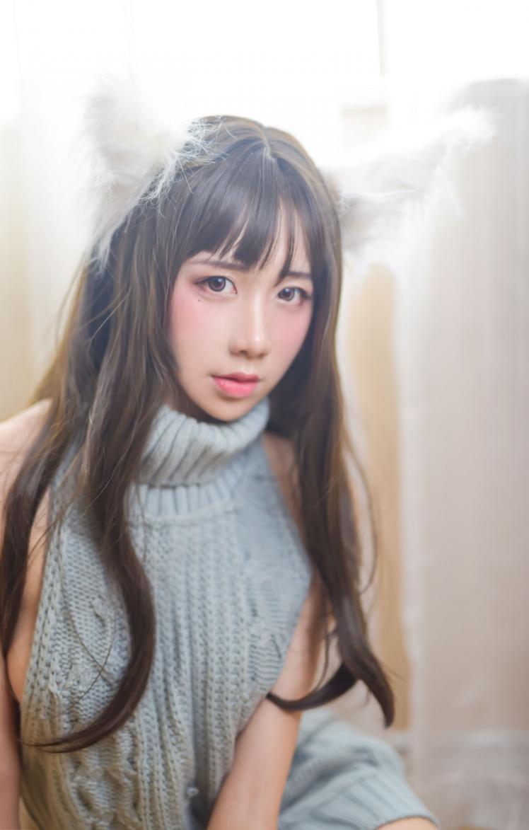 九曲Jean - 露背毛衣 [44P90MB] - 图片5
