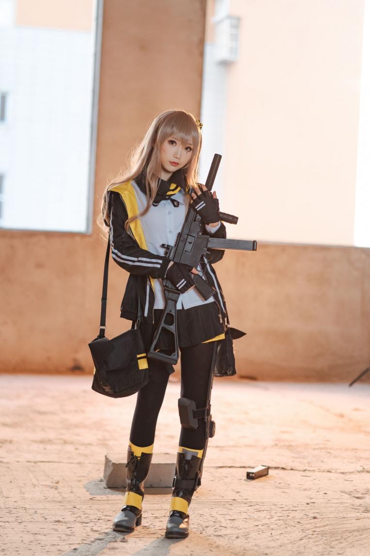 面饼仙儿 - UMP45 [26P187MB] - 图片7